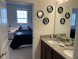 Splendid Four Bedroom Home w/ Pool @Festival 154