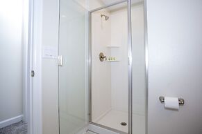 Wonderful 5 Bedroom w/ Pool Close to Disney 4801