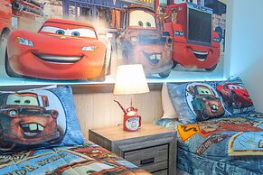 Wonderful 5 Bedroom w/ Pool Close to Disney 4801