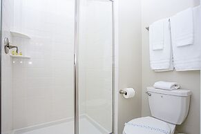 Wonderful 5 Bedroom w/ Pool Close to Disney 4801