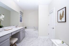 Gorgeous 5Bd Close to Disney @ Storey Lake 2734