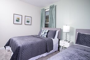 Gorgeous 5Bd Close to Disney @ Storey Lake 2734