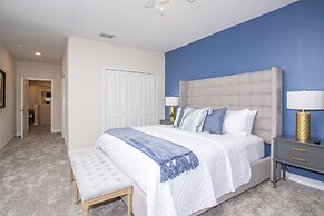 Gorgeous 5Bd Close to Disney @ Storey Lake 2734