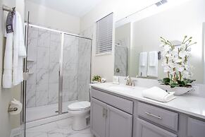 Gorgeous 5Bd Close to Disney @ Storey Lake 2734