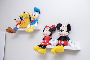 Gorgeous 5Bd Close to Disney @ Storey Lake 2734