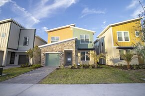 Gorgeous 5Bd Close to Disney @ Storey Lake 2734