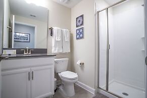 Stunning 5 Bd w/ Pool Close to Disney 8955