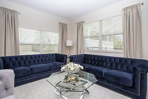 Stunning 5 Bd w/ Pool Close to Disney 8955