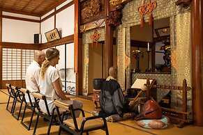 Temple Hotel Daitaiji