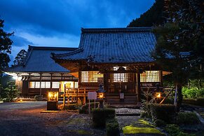 Temple Hotel Daitaiji