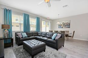 Family Friendly 4 Bedroom close to Disney in Compass Bay Resort 5108