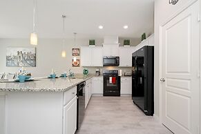 Family Friendly 4 Bedroom close to Disney in Compass Bay Resort 5108