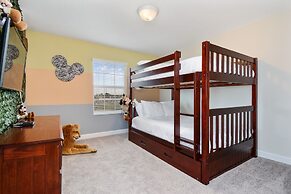 Four Bedrooms w/ Pool Townhome 4841