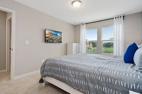 4 Bd Sleeps 10 w/ GameRoom Close to Disney 5147