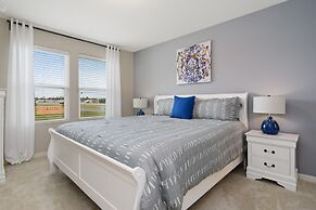 4 Bd Sleeps 10 w/ GameRoom Close to Disney 5147