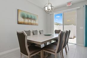 Wonderful 4 Bed Close to Disney w GameRoom 5150