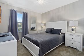 Wonderful 4 Bed Close to Disney w GameRoom 5150
