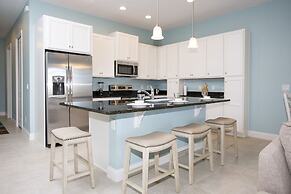 Marvelous 4 Bedroom w/ Pool @ Festival Resort 197