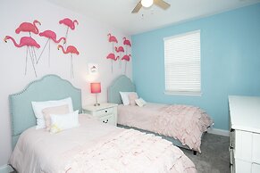 Marvelous 4 Bedroom w/ Pool @ Festival Resort 197