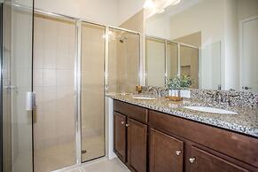 Fabulous Vacation Home  w/ Screened Pool Close To Disney 146