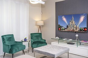 Gorgeous 4 Bedroom w/ Pool Close to Disney 4836