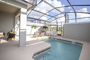 Gorgeous 4 Bedroom w/ Pool Close to Disney 4836