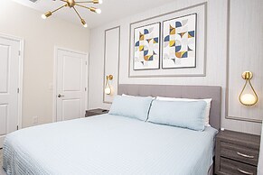 Gorgeous 4 Bedroom w/ Pool Close to Disney 4836