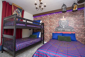 Gorgeous 4 Bedroom w/ Pool Close to Disney 4836