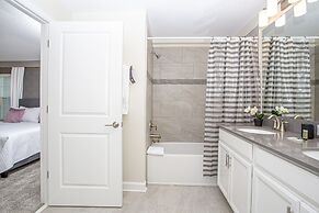 Gorgeous 4 Bedroom w/ Pool Close to Disney 4836