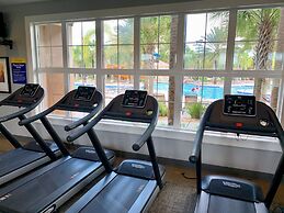 Luxury 5Bd w/ Jacuzzi & Pool Near Disney @ 5528