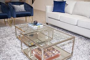 Fabulous 5 Bedrooms Close to Disney at Champions Gate Resort 8988