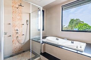 Tainan Rock nest view inn