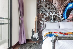 Tainan Rock nest view inn