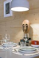 Mac003 · Macario Wood Apartment // Netflix