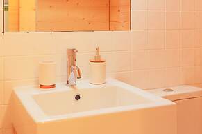 Mac003 · Macario Wood Apartment // Netflix