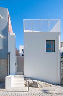 Mac003 · Macario Wood Apartment // Netflix
