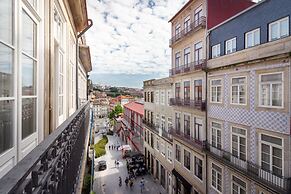 Nada05 · Faisama 5 Balcony View + Next to Ribeira!