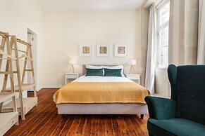 Nada02 · Faisama #2 Studio Next to Ribeira