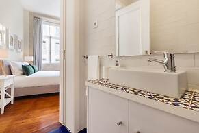 Nada02 · Faisama #2 Studio Next to Ribeira