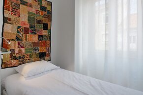 Penha1 · Lisbon's Charming and Bright Apartment