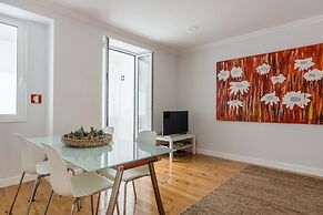 Penha1 · Lisbon's Charming and Bright Apartment