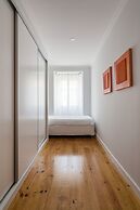 Penha1 · Lisbon's Charming and Bright Apartment