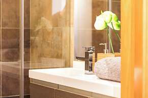 Chiad1 · Duque 53 Amazing Terrace · Netflix · AC