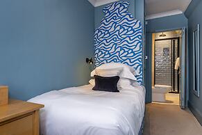 East Beach Guest House