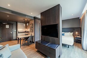 The Fellows House Cambridge, Curio Collection by Hilton