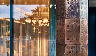 The Fellows House Cambridge, Curio Collection by Hilton