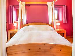 House in Sint Jansrade With Pool