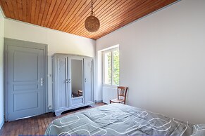 Tranquil Escape in Loubejac