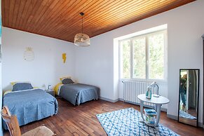 Tranquil Escape in Loubejac
