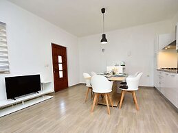 Apartment in Krusevo With Terrace